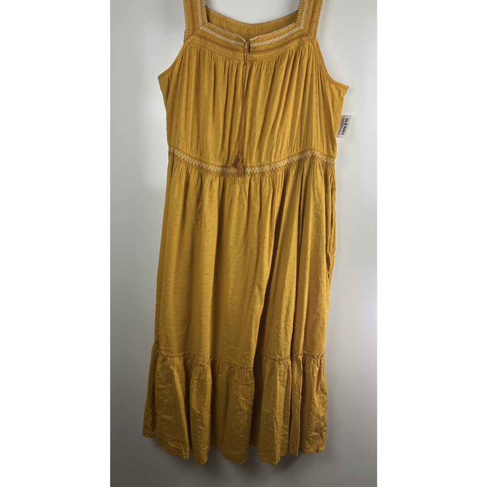 Old Navy Sleeveless Waist Defined Embroidered Clip Dot Maxi Dress Plus Size 3X - Picture 3 of 15